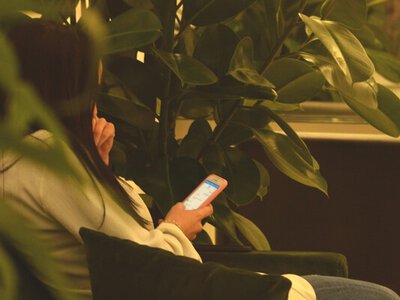Telegram перемагає телебачення: українці обирають нові джерела інформації