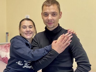 Віддав нирку, щоб врятувати сестру: у Львові провели рятувальну трансплантацію