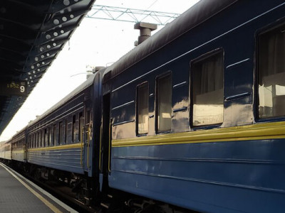 Залізничні маршрути до прифронтових міст перебудують через атаки Росії