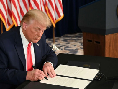 Дональд Трамп планує використати «Акт про повстання» для придушення протестів у США — Financial Times