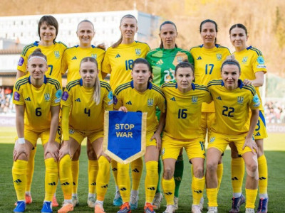 Драма на полі: українські футболістки готуються до бою зі Словаччиною