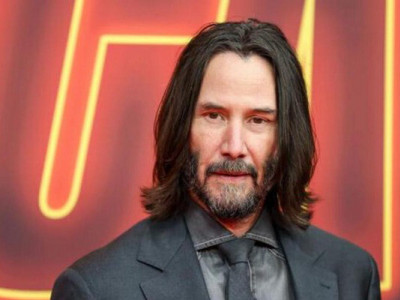 Мільйони, мотоцикли та милосердя: що робить Кіану Рівза унікальним