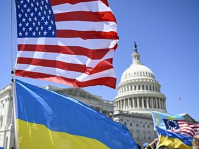 Майже 70% американців підтримують надання зброї Україні