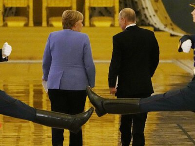 Spiegel: Ангела Меркель зіграла важливу роль під час вторгнення РФ в Україну