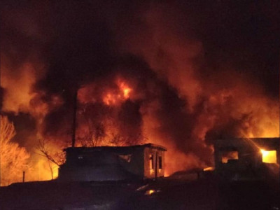 Росіяни знову били по мирних: у Чугуєві дрони зруйнували навчальний заклад, є жертви