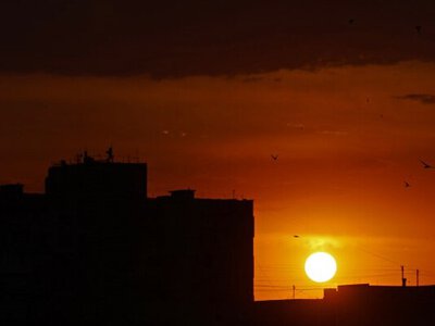У деяких регіонах ввели екстрені відключення світла: де саме