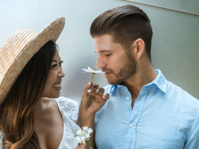 Психологи розповіли, як можна добитися почуттів, вчинків та подарунків від чоловіка