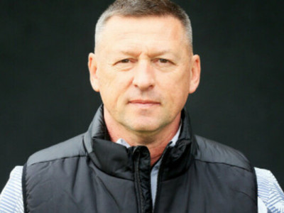 Екс-футболіст збірної України в центрі Тернополя забарикадувався від ТЦК