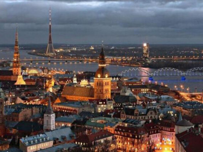 Латвія вишле 800 росіян, які не здали екзамен із державної мови