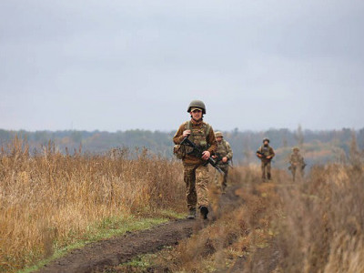 Штурмові підрозділи ЗСУ просунулися на Донеччині – Сирський