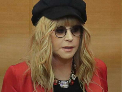 Росіяни б’ються в істериці: заробітки Пугачової не дають спокою пропагандистам Кремля