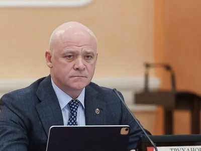 Чи може Труханов залишитися мером без громадянства?