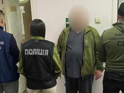 На Одещині на гарячому попався військовий медик-“рішала”