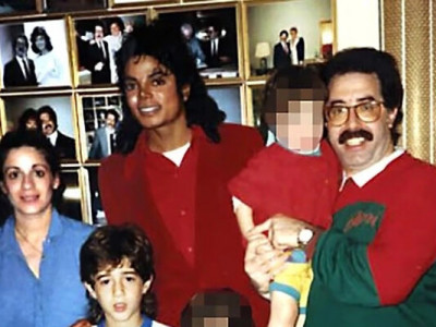 Родина Касіо вимагає 160 млн фунтів за сексуальне насильство Майкла Джексона над п'ятьма дітьми