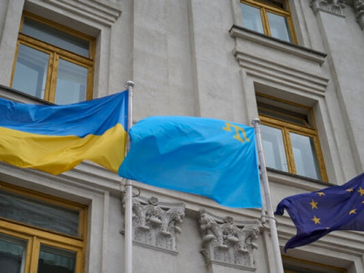 МЗС України засудило затримання кримських татарок у Криму
