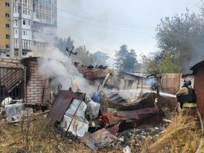Їжу розвозять на бронемашинах: як живуть люди в Лимані на Донеччині?