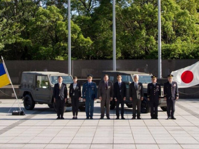 Японія передала нові військові автомобілі для України: що це за машини