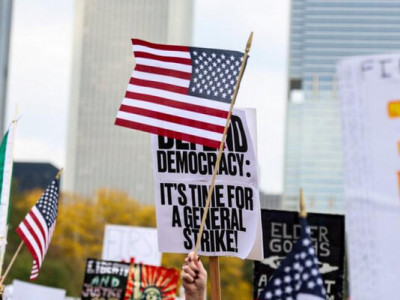 Марк Руффало, Спайк Лі та Джеймі Лі Кертіс підтримали протести «Без королів»