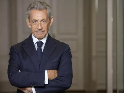 Ув’язнення Саркозі: експрезидент Франції відбуватиме покарання в одиночній камері, але каже, що не боїться тюрми – ЗМІ