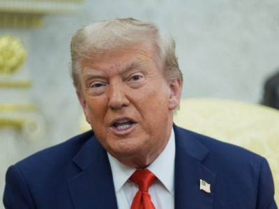 путін виграв певні території: Трамп про відмову дати Україні зброю