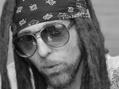 Лідер Green Grey Андрій «Дизель» Яценко — музикант, який став символом українського року 90-х