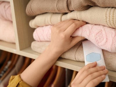 Що покласти в шафу, щоб речі завжди пахли свіжістю