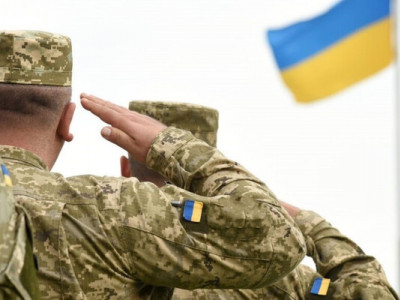 Рада знову продовжила воєнний стан і мобілізацію