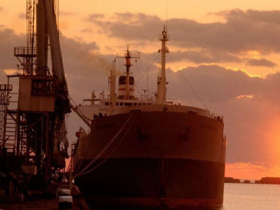 Росія вперше відправила нафту на переробку до Грузії