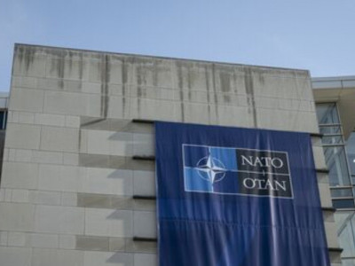 Україна та НАТО запускають інноваційний проєкт з порятунку поранених на фронті