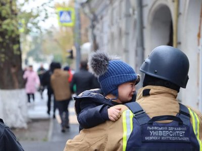 Переговори Трампа із Путіним зірвав удар росіян по дитячому садочку Харкова