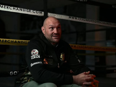 Трилогія Усик-Ф'юрі скасовується: британець заявив, що не повернеться у бокс