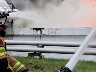 Україна намагається обійти російську оборону за допомогою атак дронів (ВІДЕО)