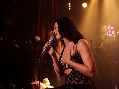 Марта Адамчук провела свій сольний концерт «Історія» та долучилася до підтримки бійців