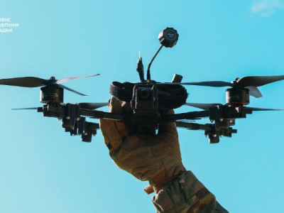 Неймовірний рейд ГУР: дрони рознесли важливі цілі ворога в Криму