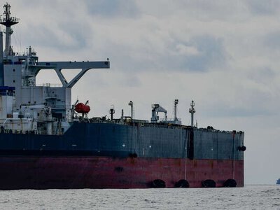 Зрада прийшла звідти, де не чекали: хто таємно заправляв тіньовий флот Путіна