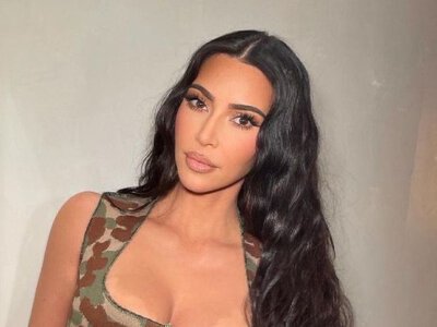 Новий тренд? Кім Кардашян здивувала новим фото