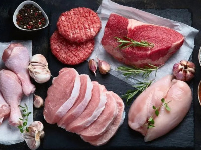 Яке м'ясо прискорює старіння: вчені назвали найнебезпечніший вид