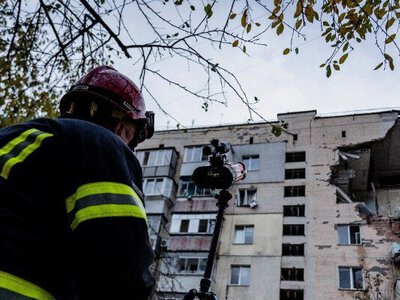 Під завалами будинку, що вибухнув у Хмельницькому, знайшли загиблих