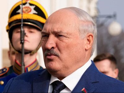 Так і не доїхав? У Лукашенко вигадали нові терміни поставок Орєшніка