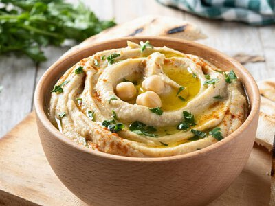 Нут, лимон і трішки магії: рецепт домашнього хумусу, який завжди вдається