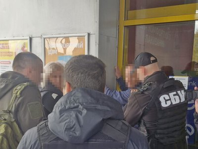 2200 доларів за відстрочку: у Кропивницькому викрили схему ухилення від мобілізації