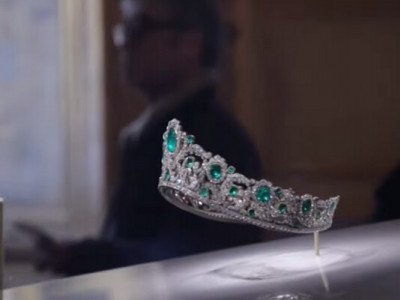 Підозрювані в пограбуванні Лувра «частково визнають» свою причетність, вкрадені коштовності досі не знайдені (ВІДЕО)