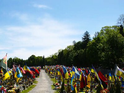 Зеленський затвердив продовження мобілізації та воєнного стану