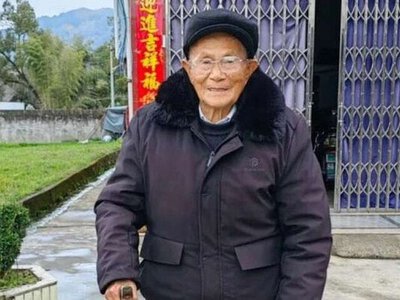 111-річний китаєць розкрив секрет довголіття: що він їсть