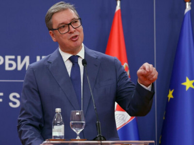 Вучич запропонував Європі купувати у Сербії боєприпаси, які можна передати й Україні