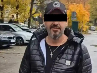 У Польщі затримано активіста, який зривав українські прапори