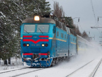 3000 км безплатно Укрзалізницею: хто насправді оплатить подорож