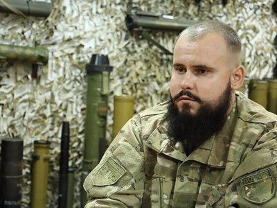 Коли ми заїхали на позиції — росіяни тікали: як штурмовик Бізон після поранення служить в поліції