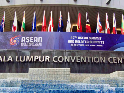 Зміцнення зв'язків АСЕАН з Китаєм загрожує економіці держав-членів, заявляють експерти