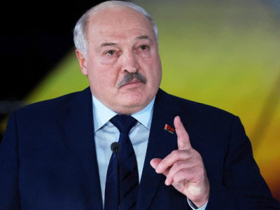 Широкий жест Трампа: США вивели з-під санкцій "Бєлавіа" і літак Лукашенка